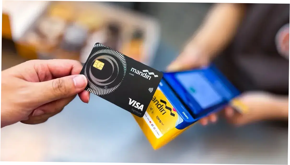 Aktivitas Belanja Lebaran Bergeliat, Transaksi Mandiri Kartu Kredit Tumbuh 24,3 Persen