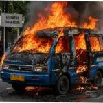 Cekcok Antrean Berujung Sopir Angkot Dibakar Hidup-Hidup di Tanah Abang