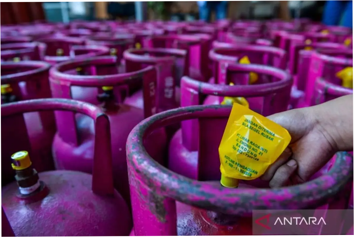 Dampak Kenaikan Gas LPG 12 Kilogram pada Pelaku Usaha Makanan di Jakarta Barat