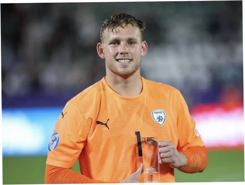 Daniel Peretz: Pengungjung Baru di Southampton yang Menghebohkan