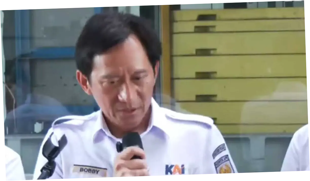 Dirut KAI Tanggapi Usulan Gerbong KRL Khusus Wanita Dipindah ke Tengah