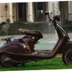 Edisi Terbatas Vespa 946 Horse Resmi Dijual di Indonesia