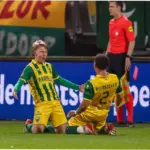 Eerste Divisie: Persaingan Sengit dan Kecelakaan di Lapangan