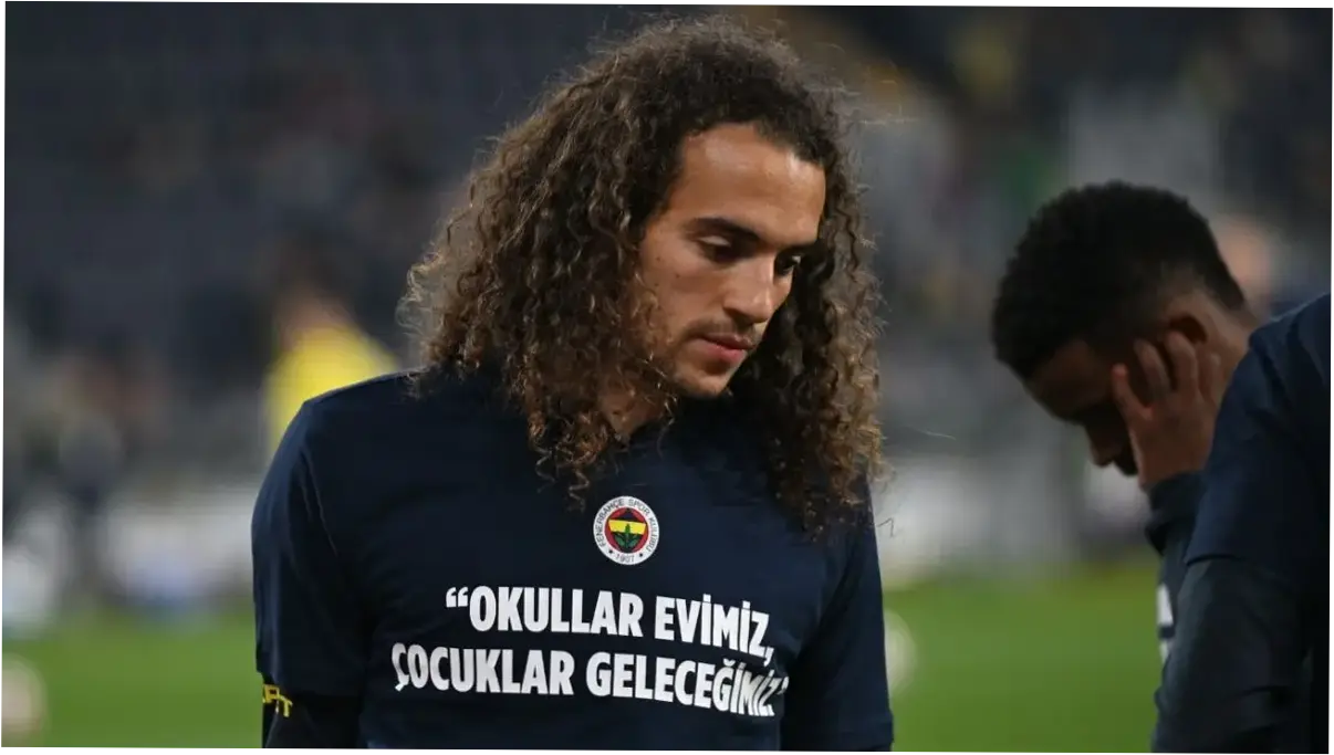 Fenerbahçe Hadapi Rizespor dalam Perebutan Gelar Liga Super Turki