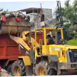 Grebek Sampah TPS Dipo Kembar, 5 Truk Besar Dikerahkan