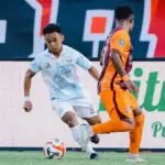 Pertandingan Sengit Borneo FC vs PSBS Biak di Super League 2025-2026