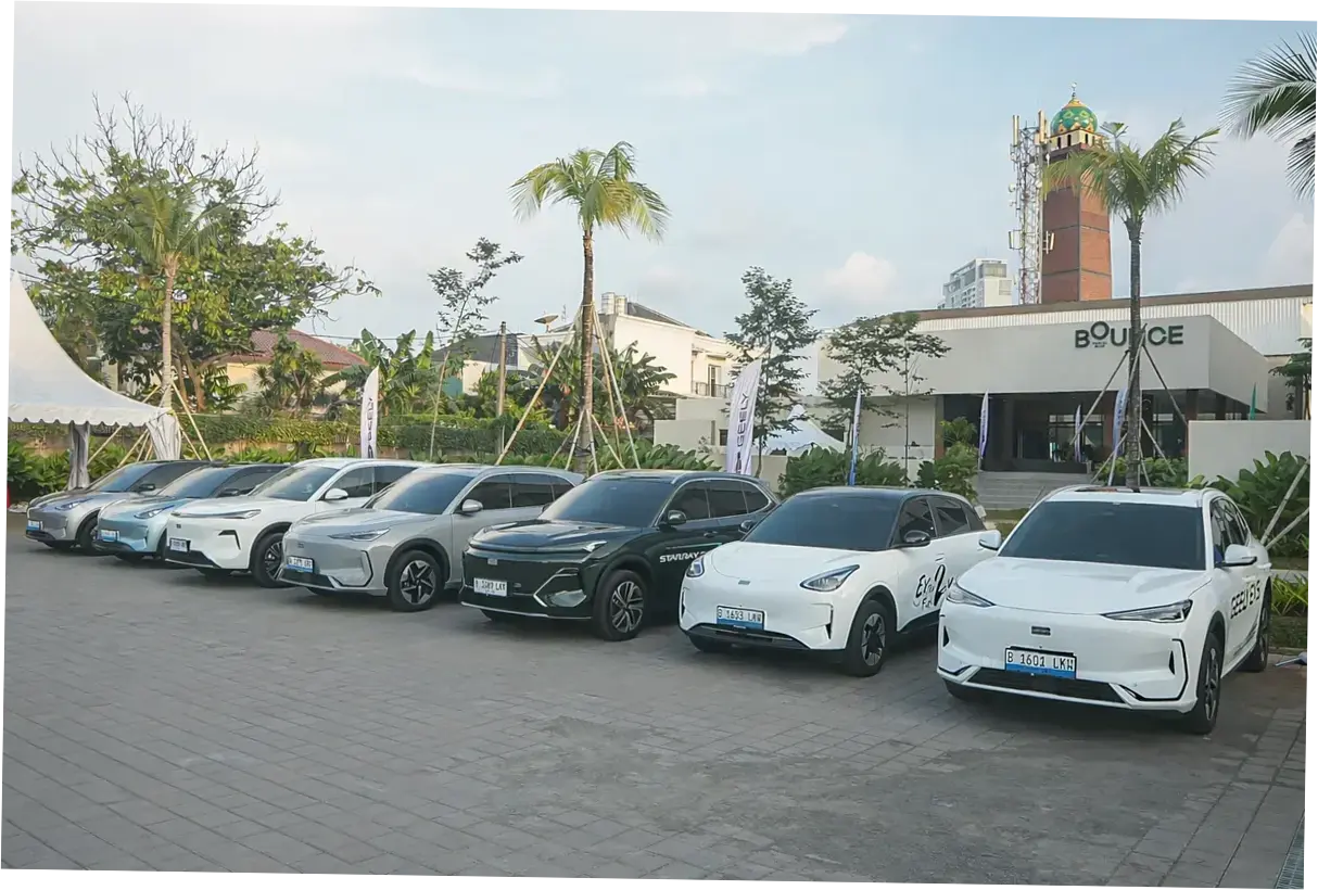 Sambut Hari Kartini, Geely Angkat Gaya Hidup Perempuan Urban Lewat Tren Padel