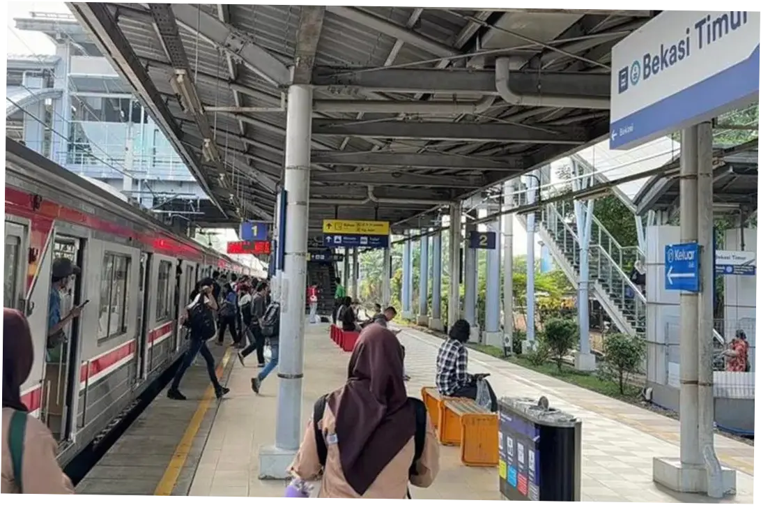 Stasiun Bekasi Timur Resmi Dibuka Lagi, Jalur KA Kembali Normal Usai Uji Keselamatan