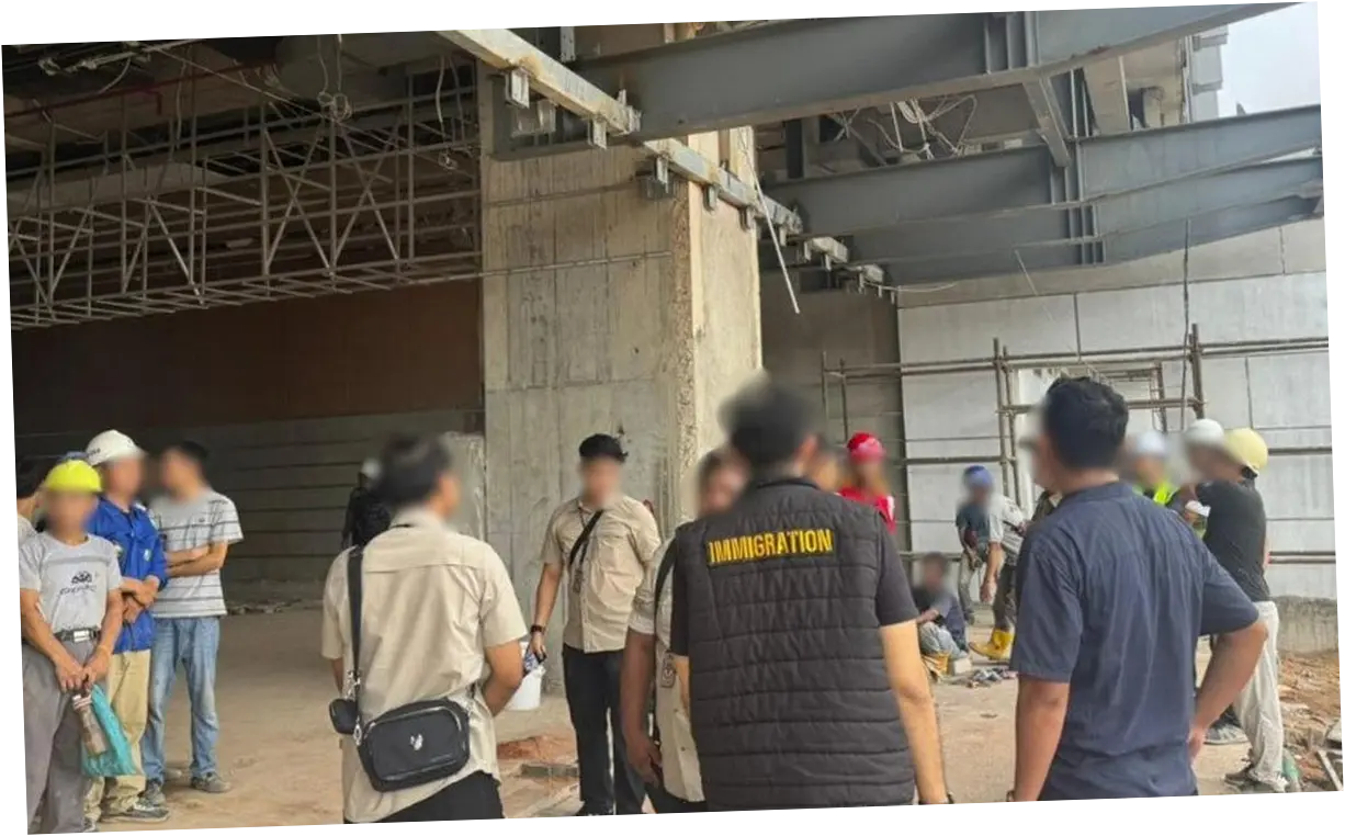 Tiongkok: Dari Buruh Kasar Hingga Investasi Miliyaran