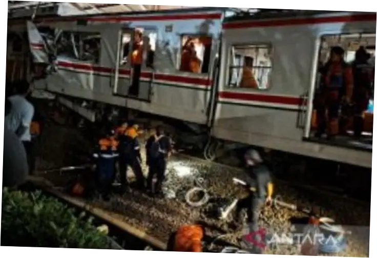 Update Kecelakaan Kereta di Bekasi: Korban Tersebar di 11 RS, Proses Identifikasi Masih Berjalan