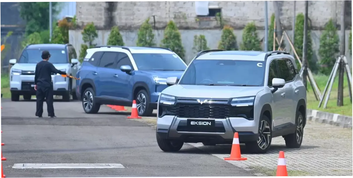 Wuling Eksion: SUV Elektrifikasi 7 Penumpang yang Siap Tantang Segmen Hybrid