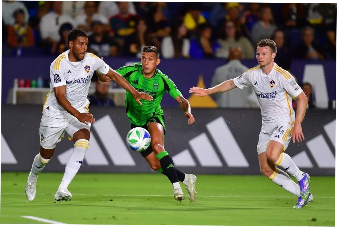 LA Galaxy Menangkan Pertandingan Melawan Vancouver Whitecaps Berkat Gol Joseph Paintsil