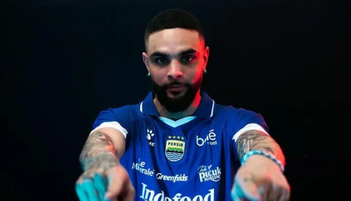 Layvin Kurzawa: Bintang Persib yang Membuat Perbedaan di Liga Indonesia