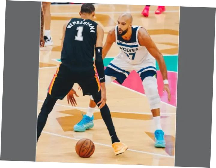 Timberwolves vs Spurs: Pertarungan Sengit di Playoff NBA