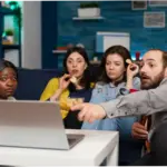 Tren Nonton Film Online Kian Populer, Ini Penyebabnya